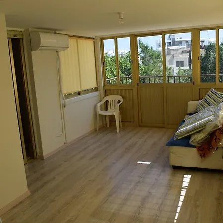 Direct Psarolimano Court