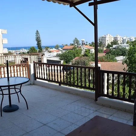 Direct Psarolimano Court Larnaca